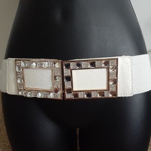 White belt with bling rectangles